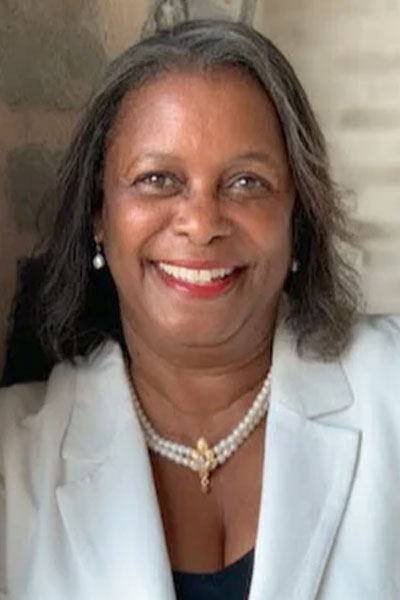 Dr. Mary Shaw